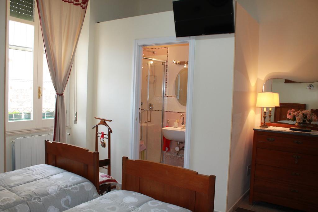 Hotel Da Agnese Locazioni Brevi Cagliari Zimmer foto